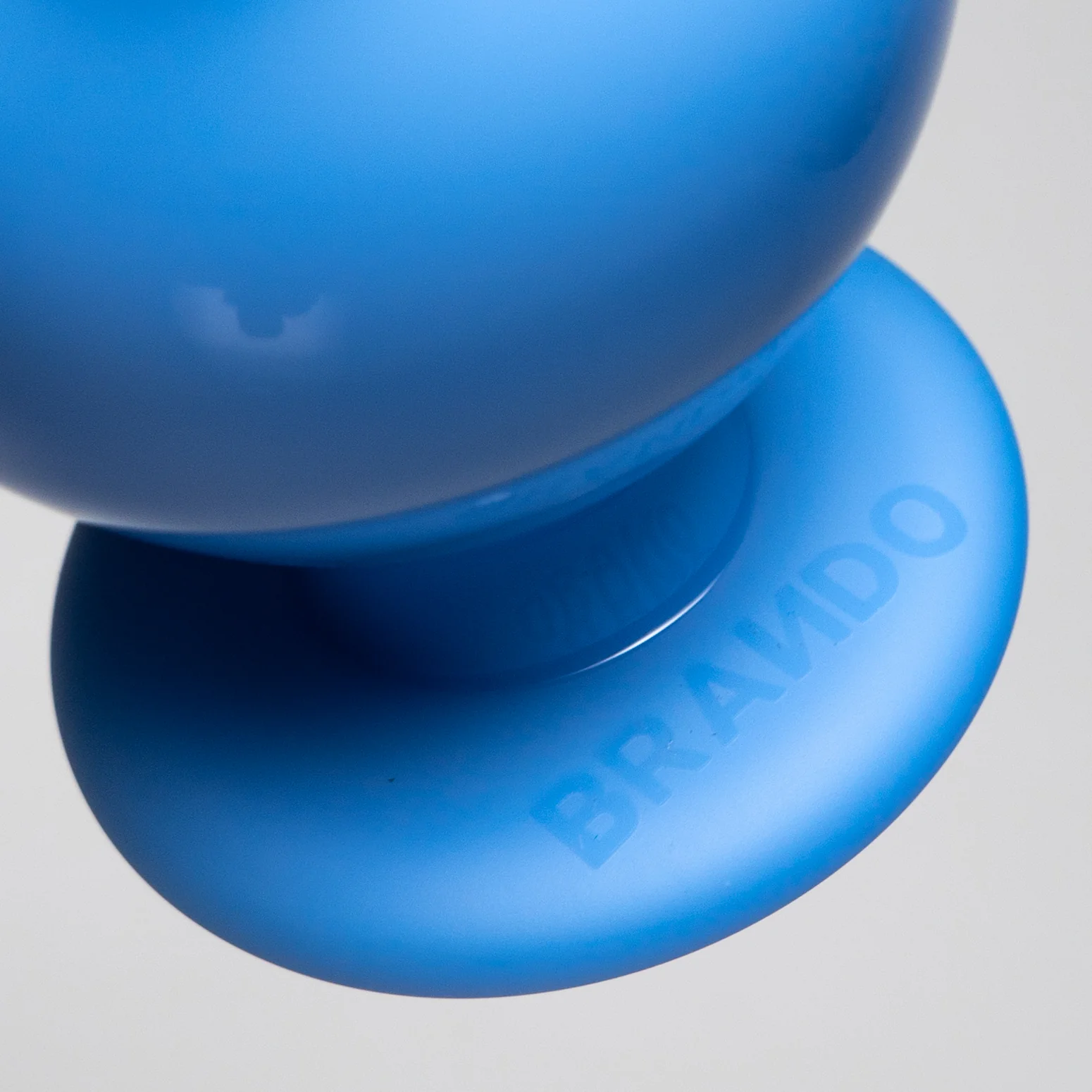 Brando - 10mm Half Blasted Ball Rig - Milky Blue w/ Cobalt - Blue Leaf Millie - Image 4