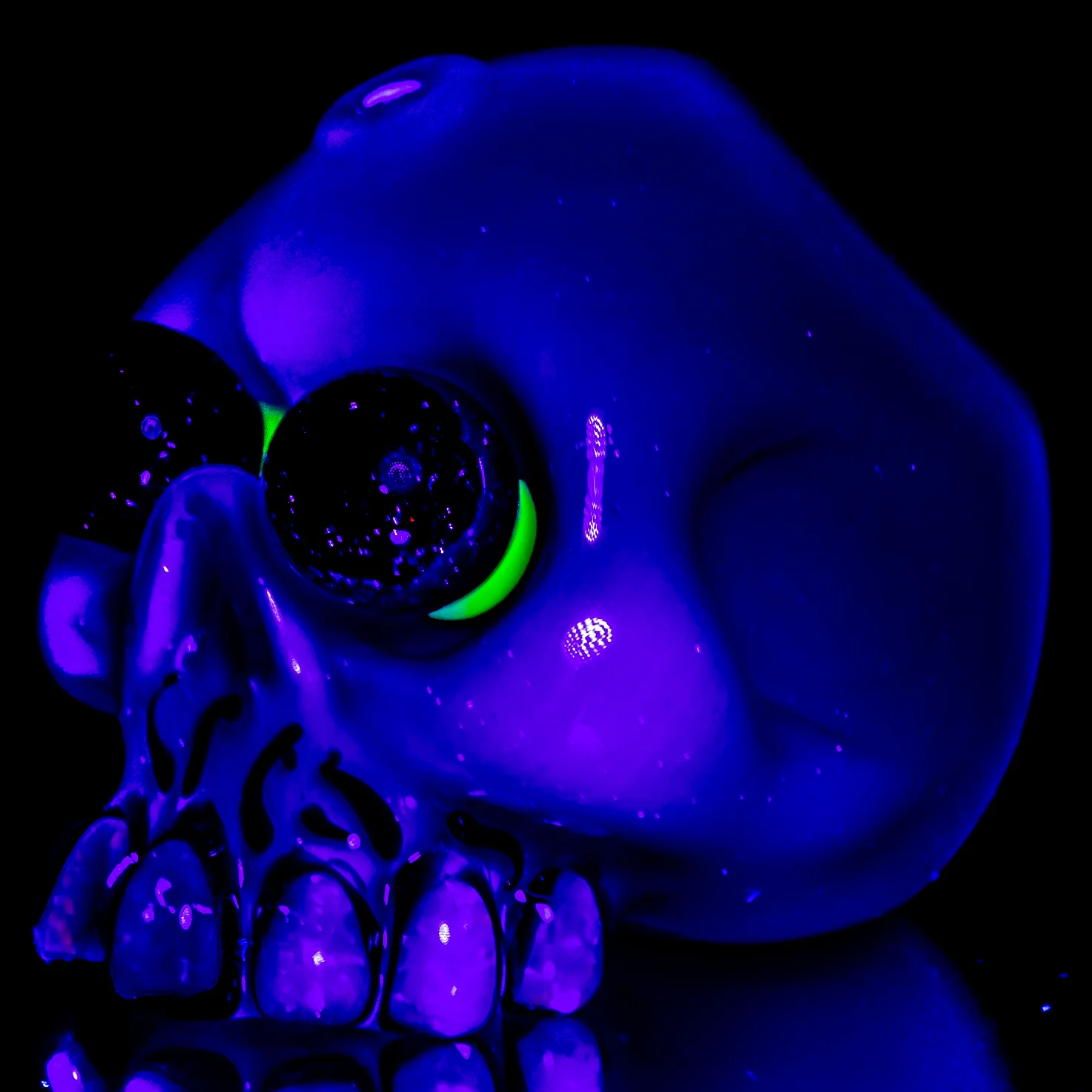 Carsten Carlile - Small Skull Shredder - White Crushed Opal - Image 5