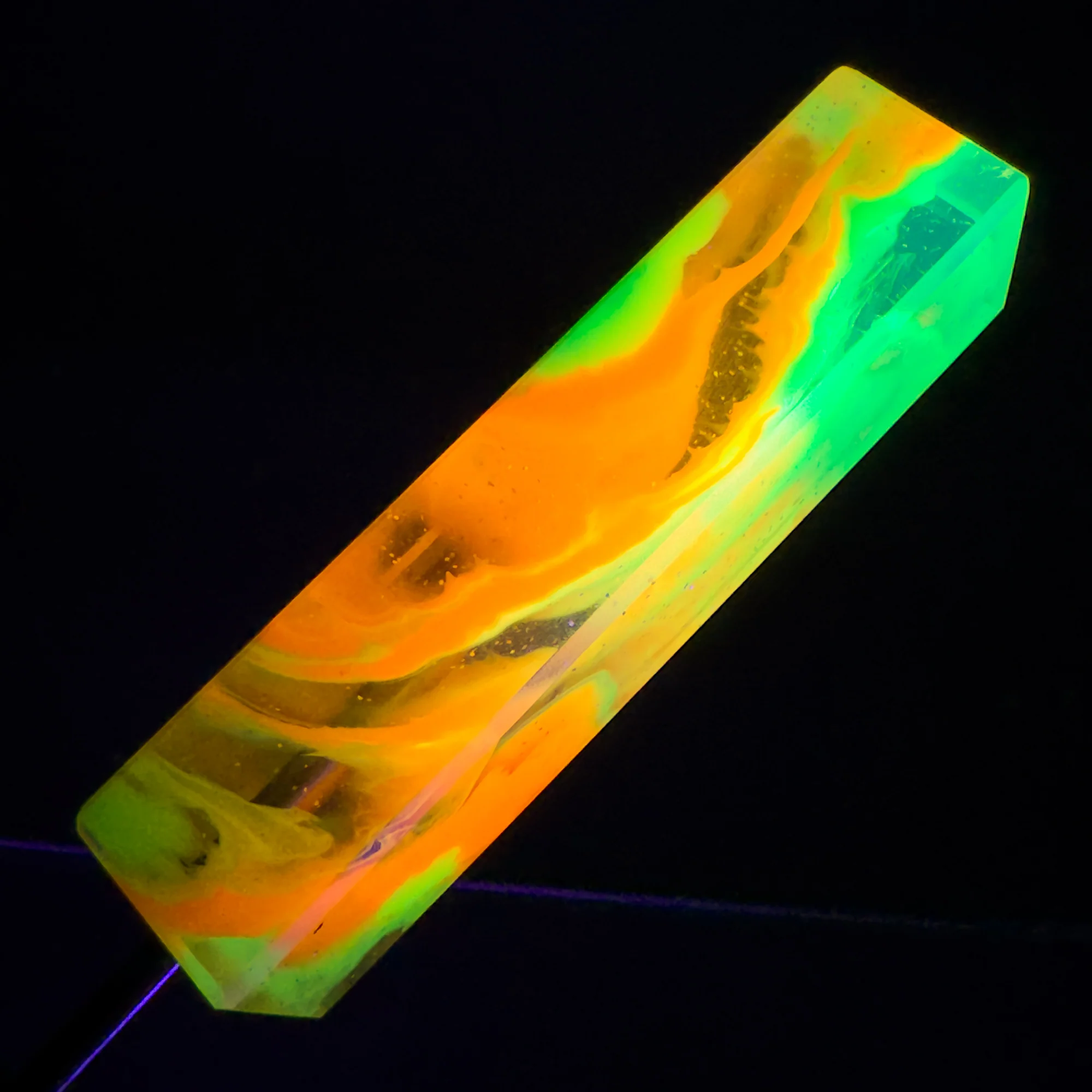 DunkinDabber - Flat Head Dabber - Green & Orange Pourcasso UV - 4 3/4" - Image 2