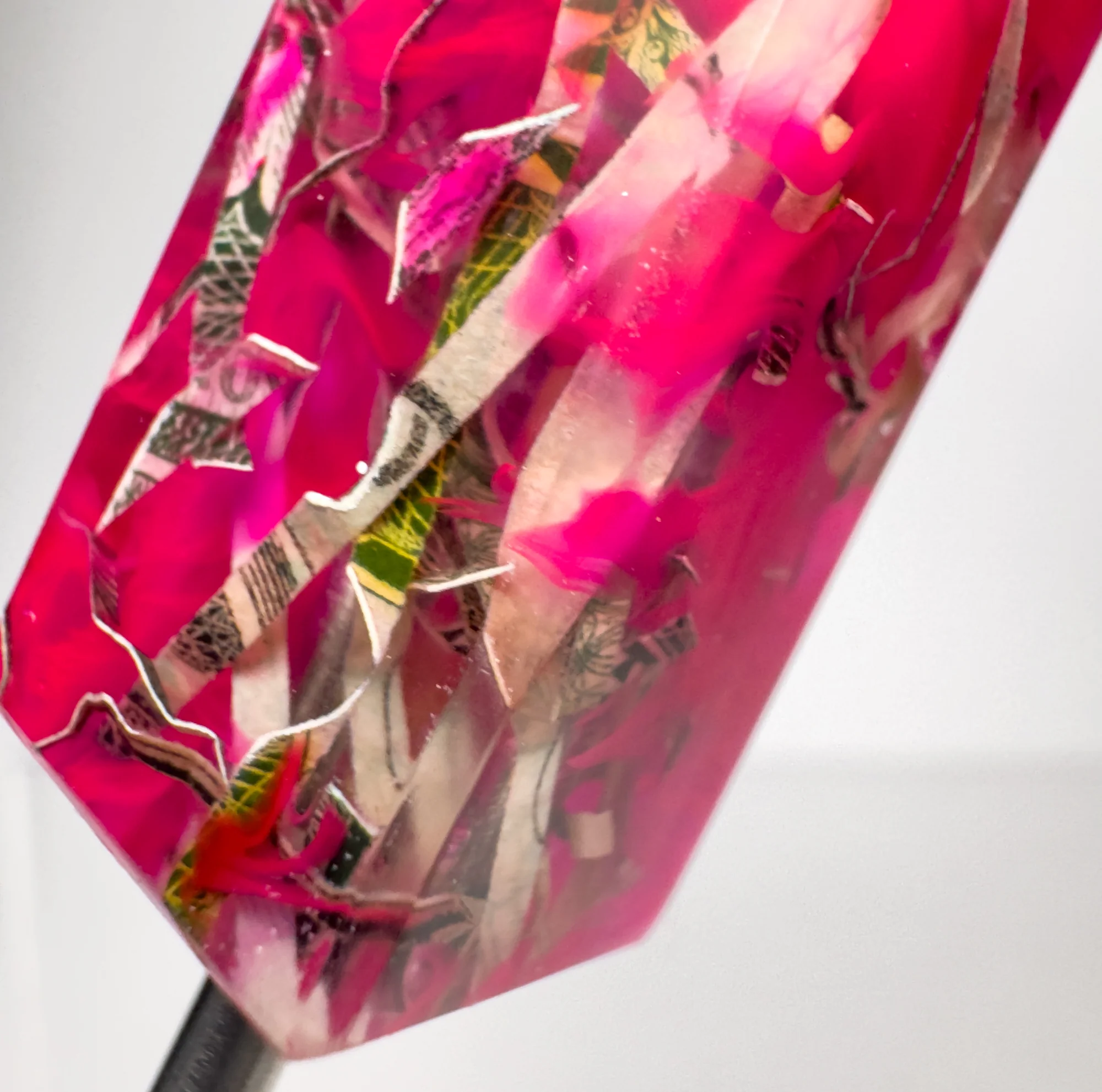DunkinDabber - Flat Head Dabber - Kaotic Artworks UV Blood Money - 4 3/4" - Image 4