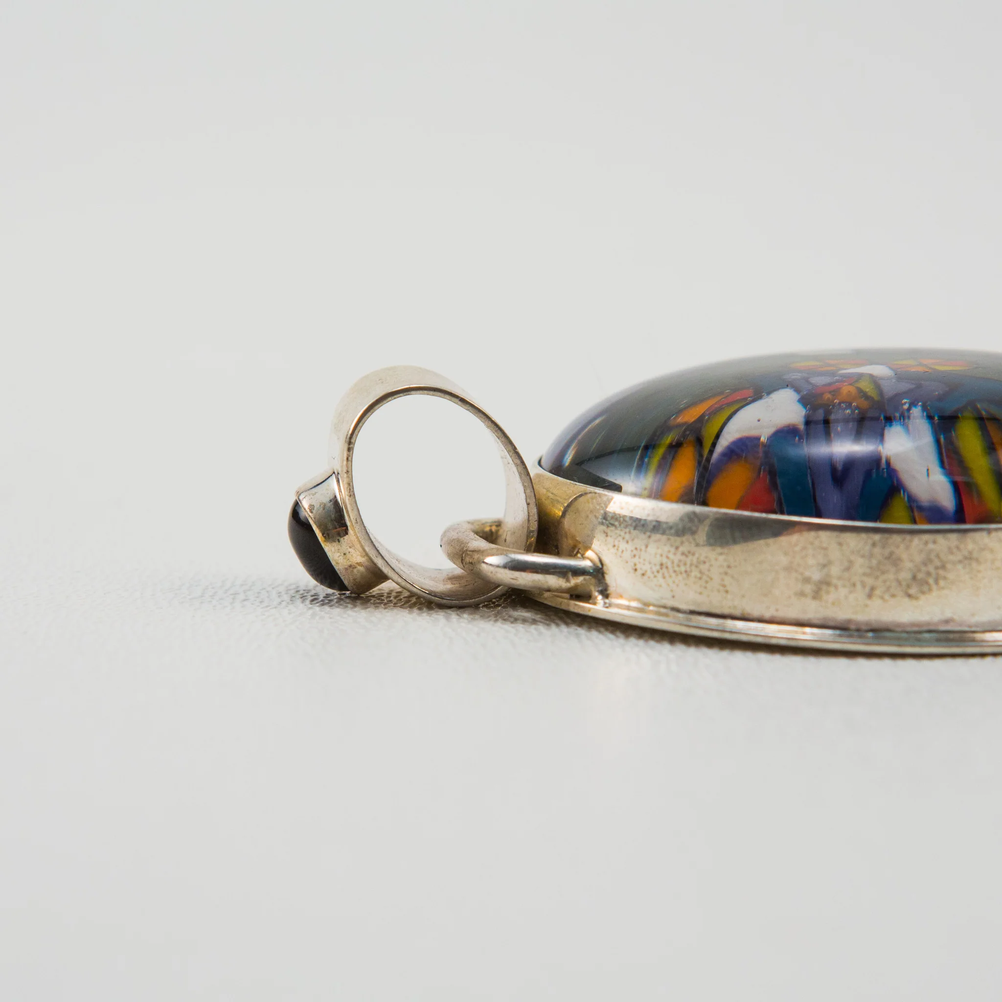 Freeek - Geometric Disc Pendant - Image 5