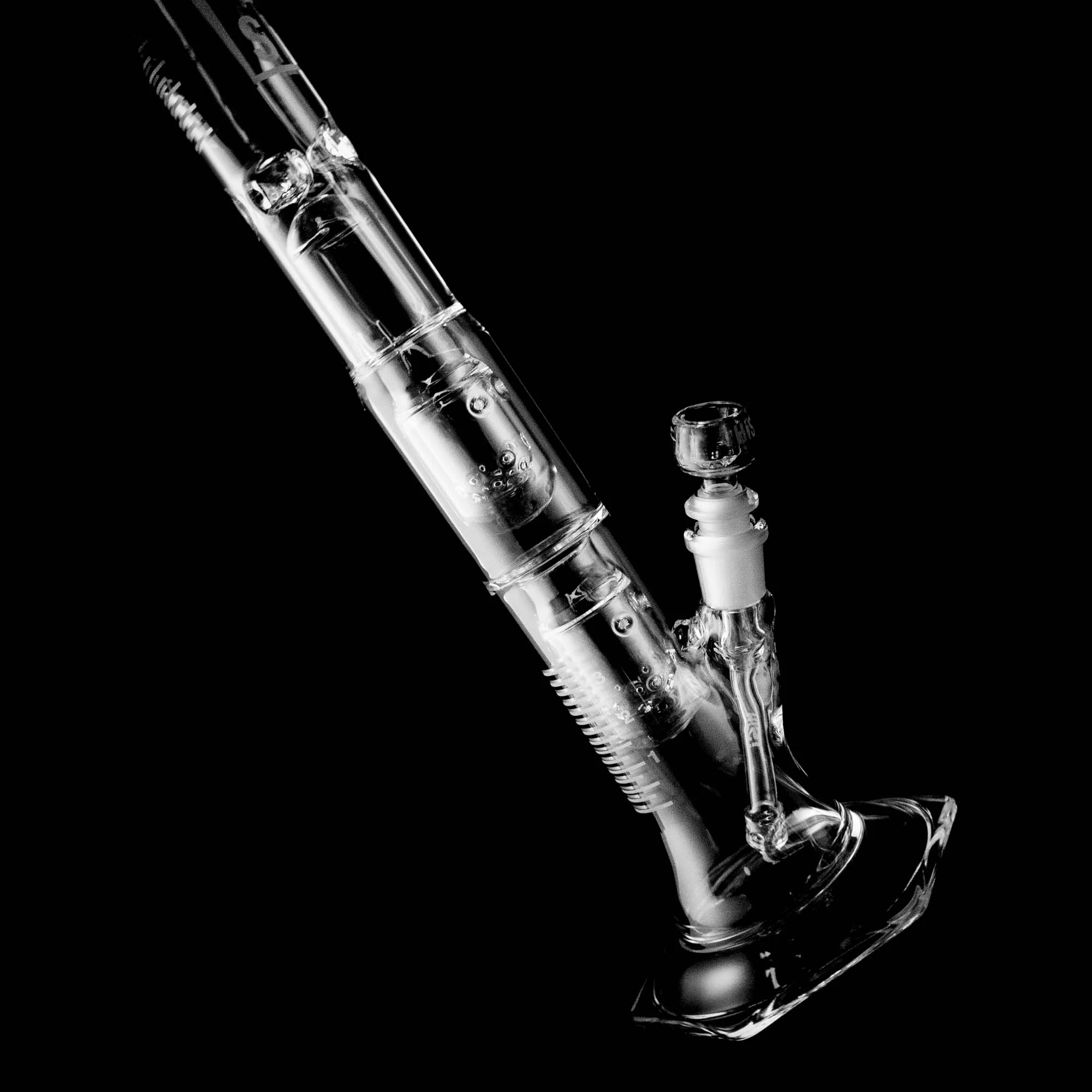 HiSi Glass - 18" Straight Tube - Jr. Triple U Perc - Image 12