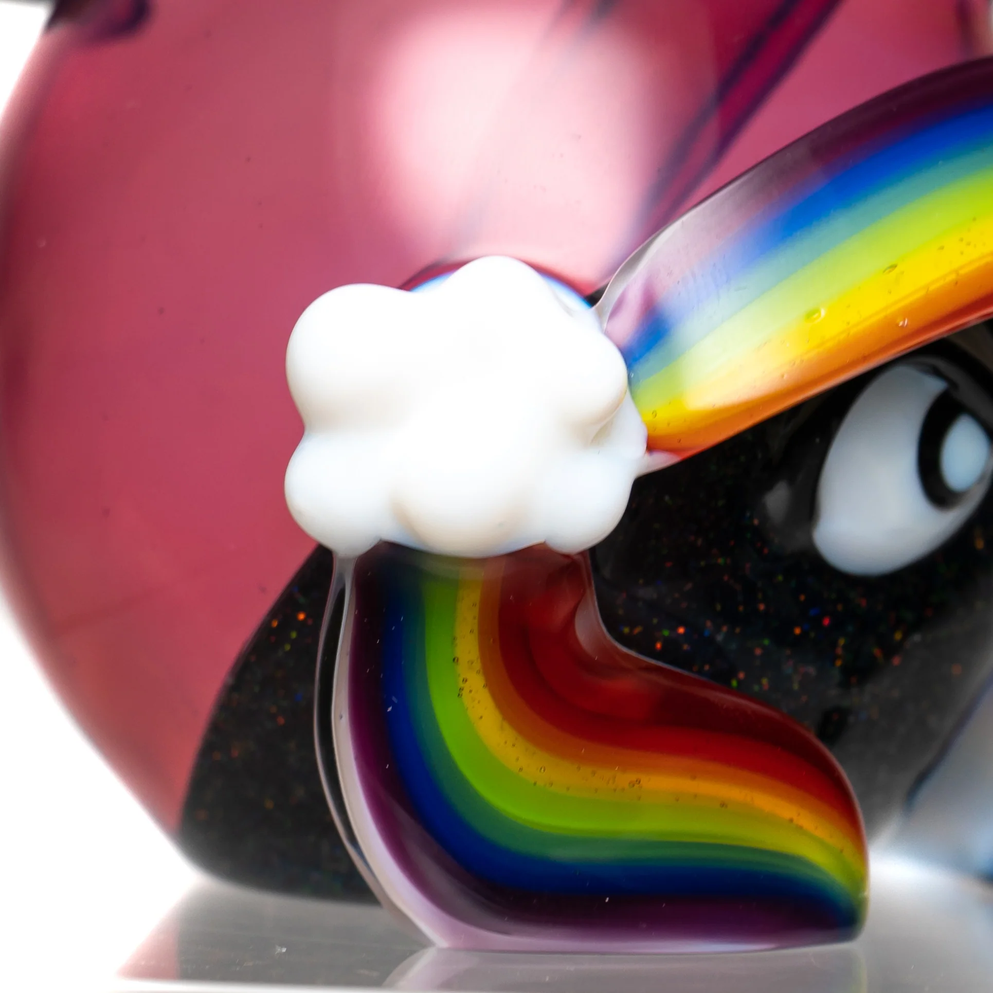 J Smart Glass - Rainbow Marvin Head UV - Image 8