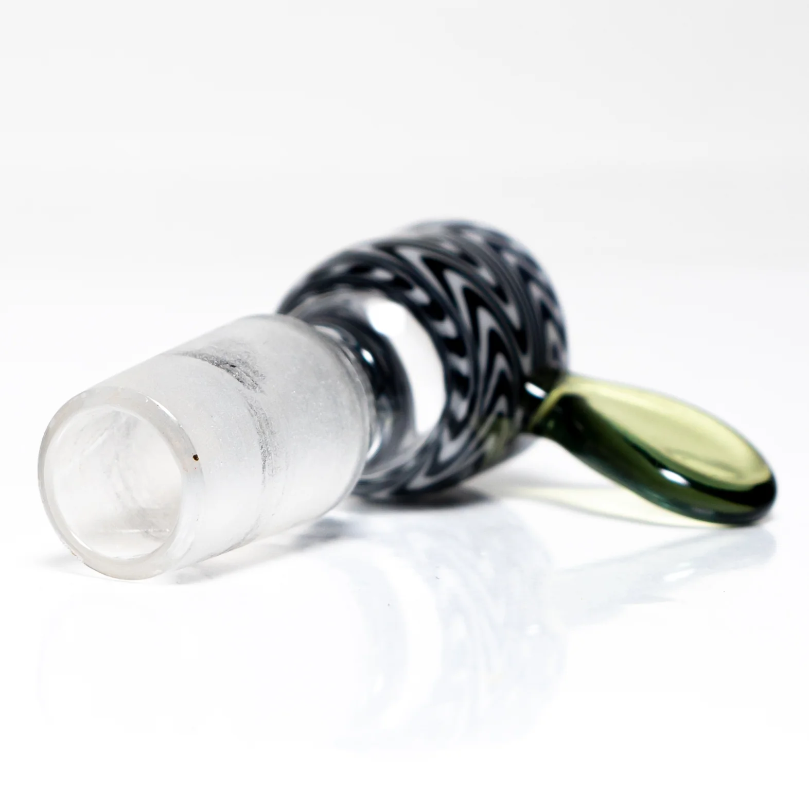 K2 Glass - Worked Snap Slide - 14mm - Jailhouse Wag w/ CFL Potion Handle #1 - Image 4