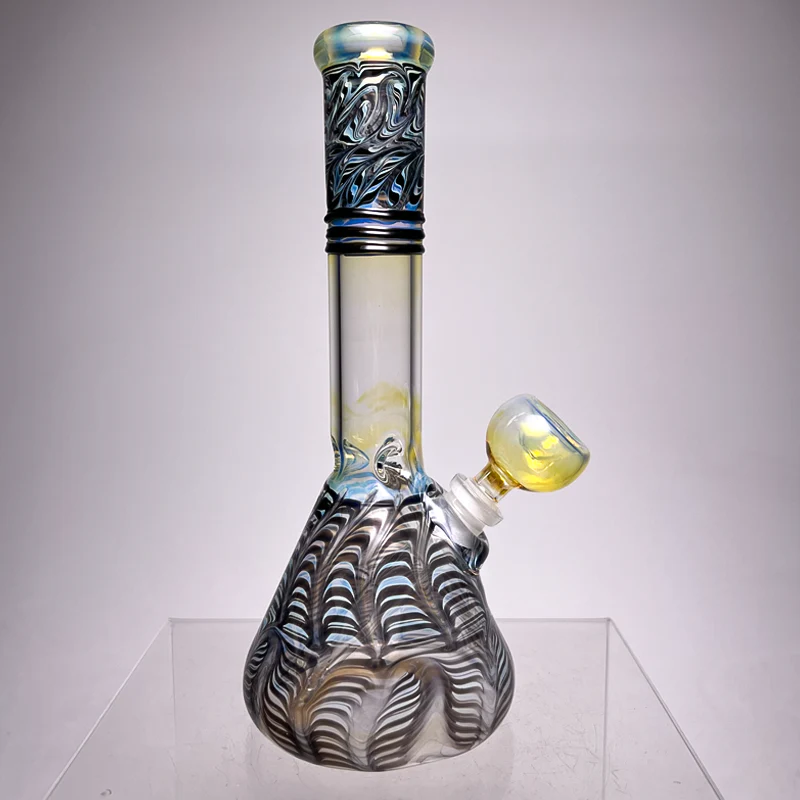 Mary Jane's Glass Studio - 10" Beaker - 32x4 - Fume W&R Black