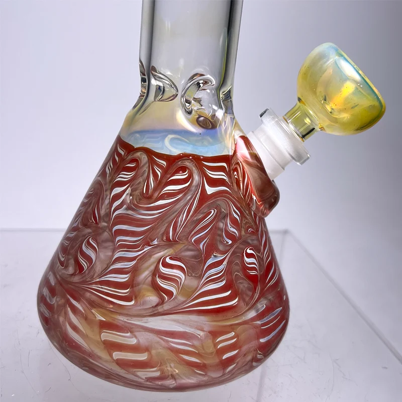 Mary Jane's Glass Studio - 10" Beaker - 32x4 - Fume W&R Red - Image 3