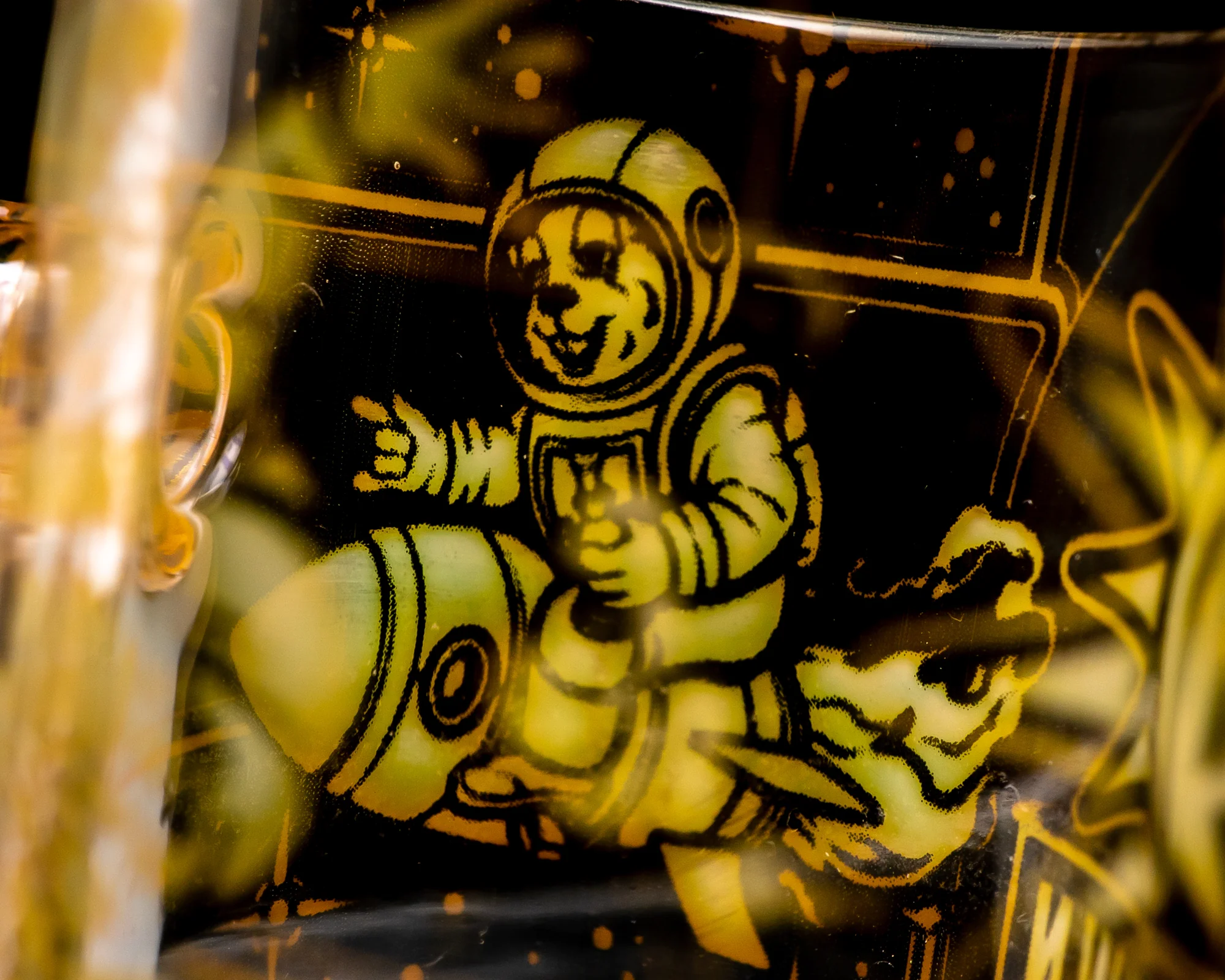Mothership - Hologram Quartz Banger - 10mm Male 90° - Meltdown 2025 - Image 4