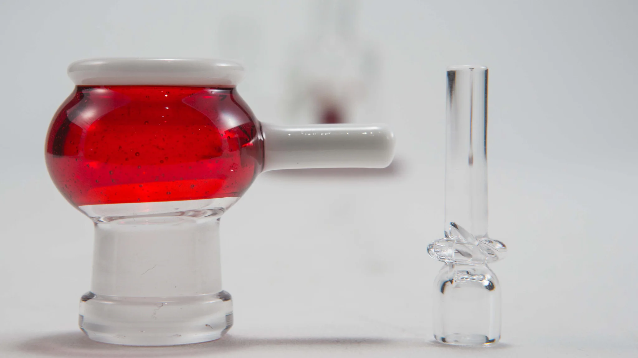 Noswar - Tiny Concentrate Bubbler - Image 3