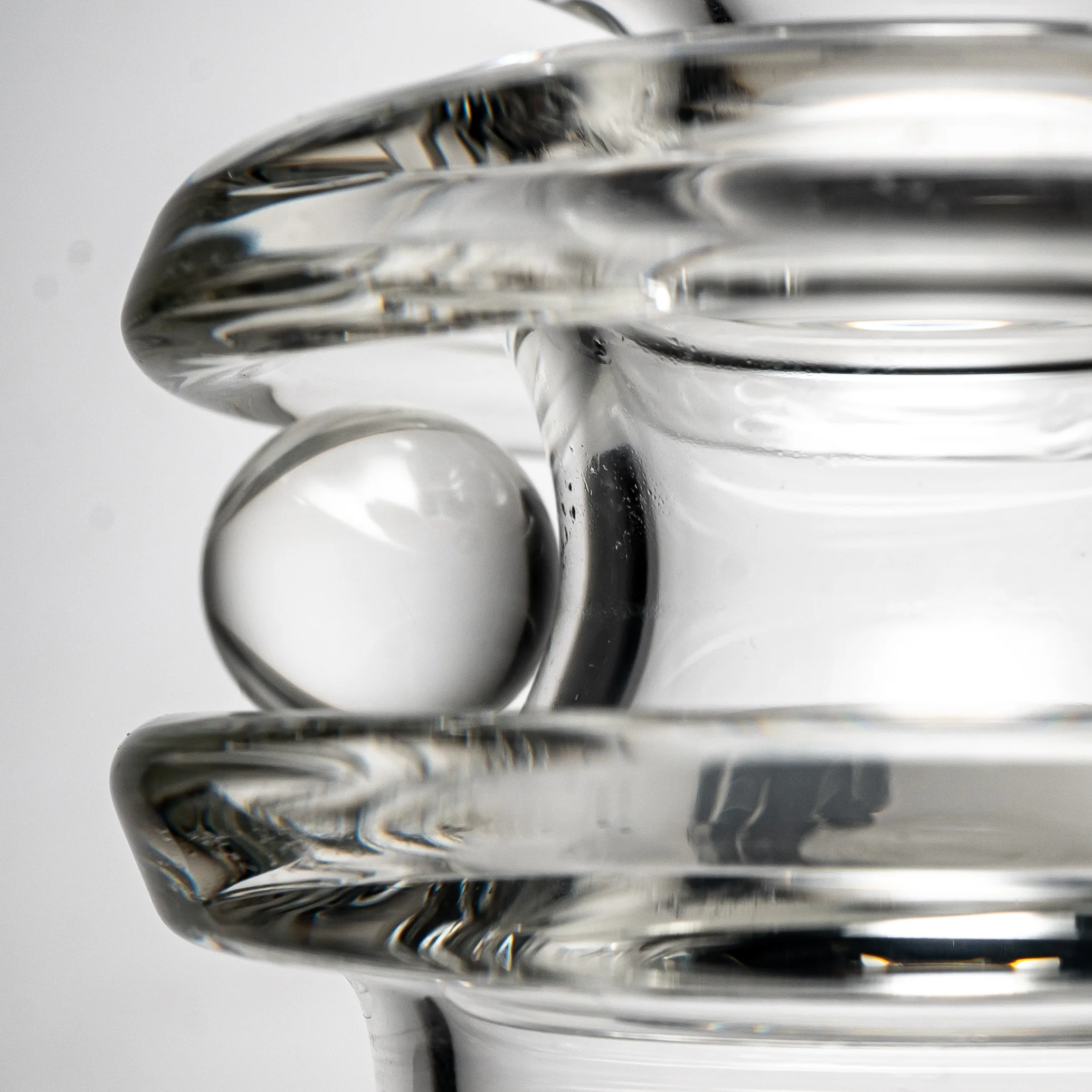 Phenomenon Glass - Angled Neck Spin Bubbler - Manatee - Image 7