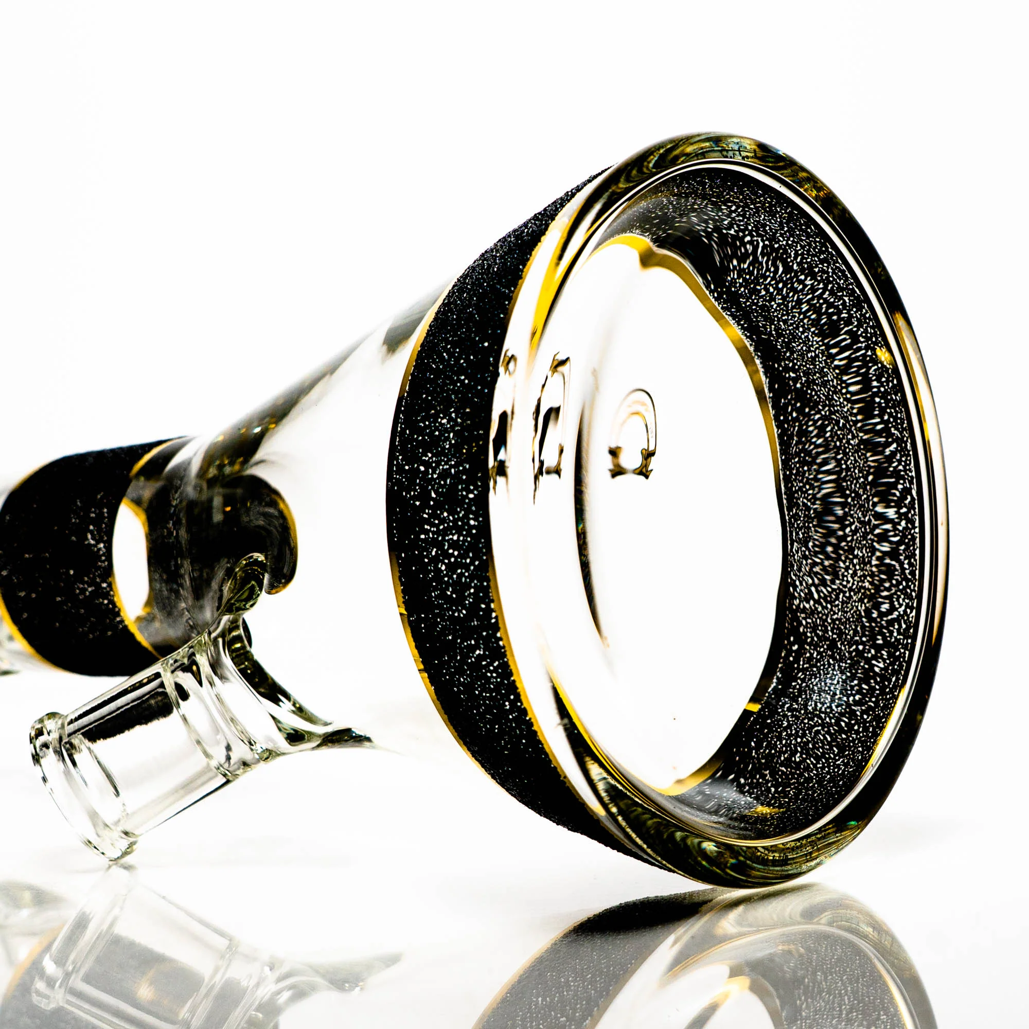 Phoenix Star - 18" Frit Band Beaker - 7mm - Black & Gold - Image 8