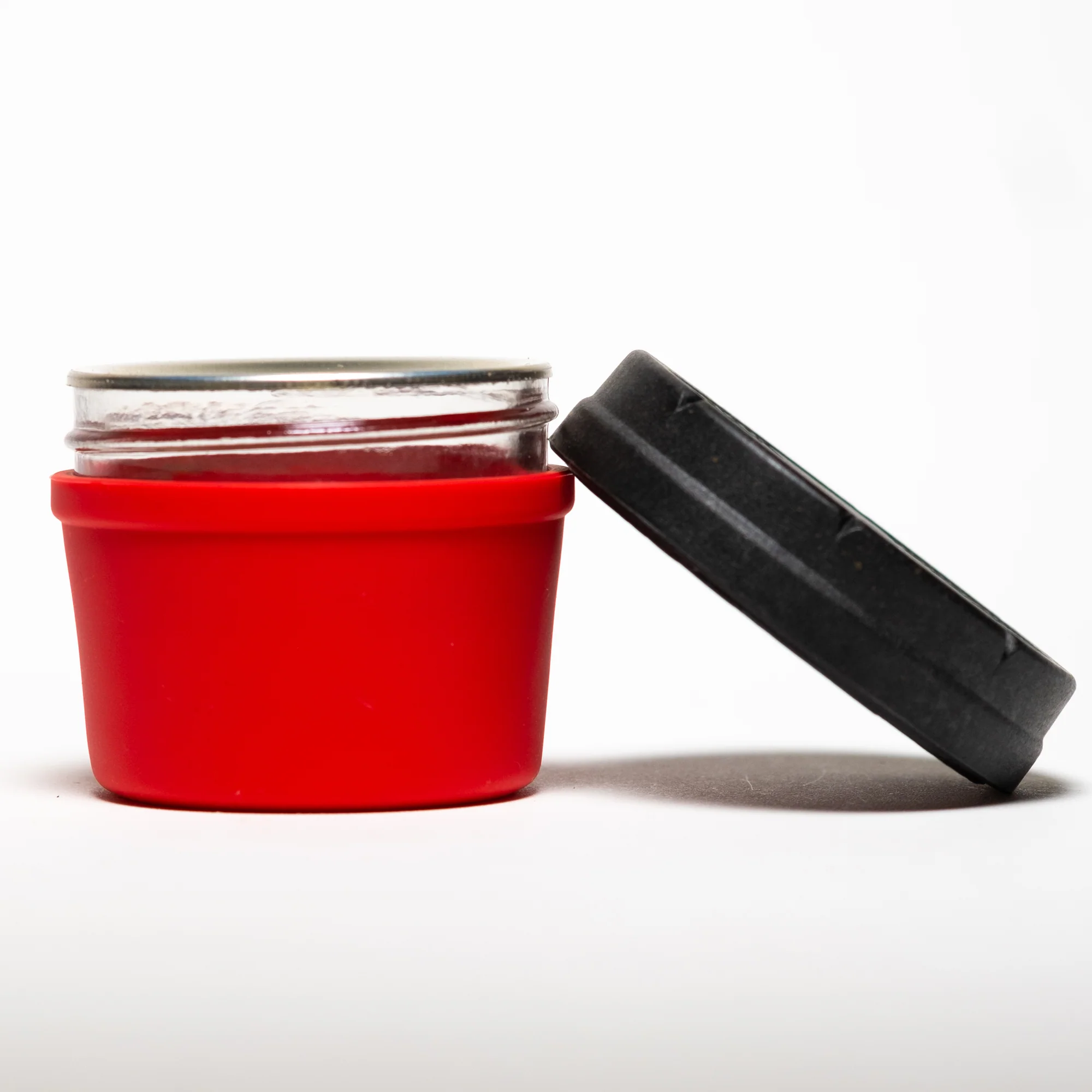 Re:Stash - Red Jar w/ Black Lid - 4oz - Image 2