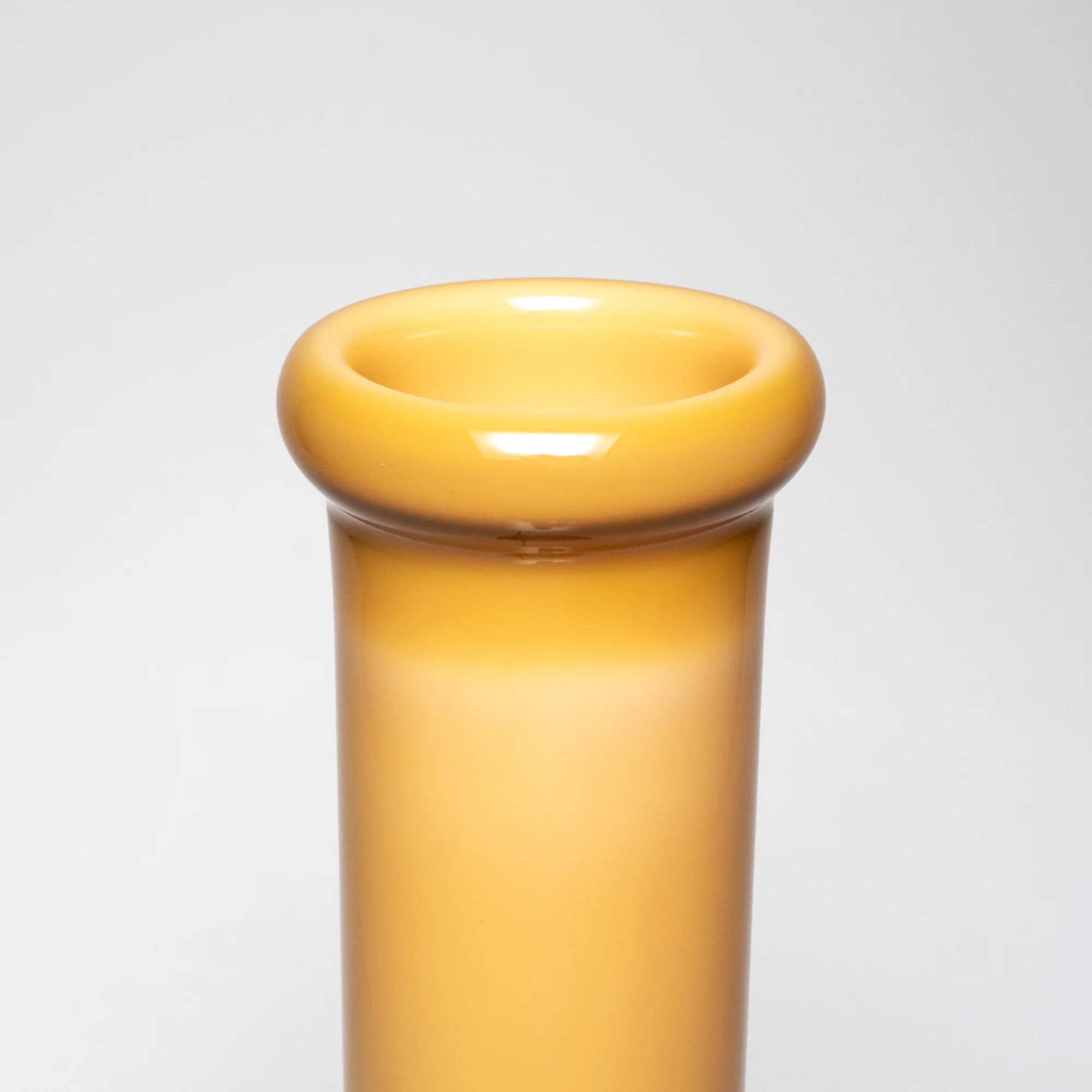 ROOR - 14" Beaker - 50x5 - Milky Tangie - Camo Label - Image 4