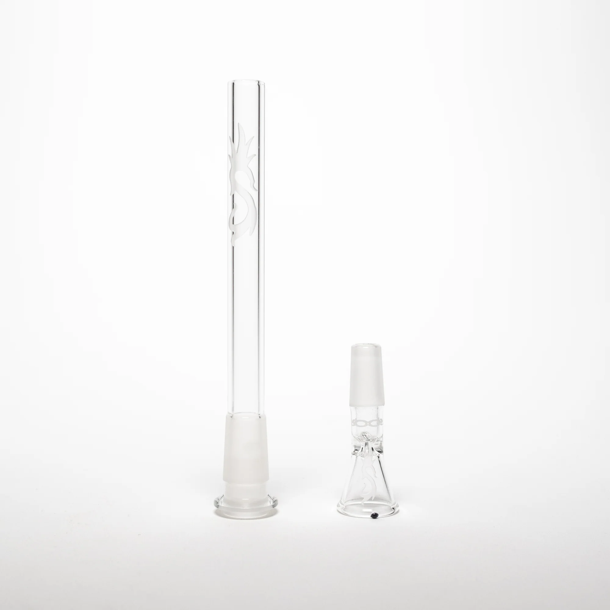 ROOR.US - 18" Custom Sandblasted Beaker - 50x9 - Tribal - Image 9