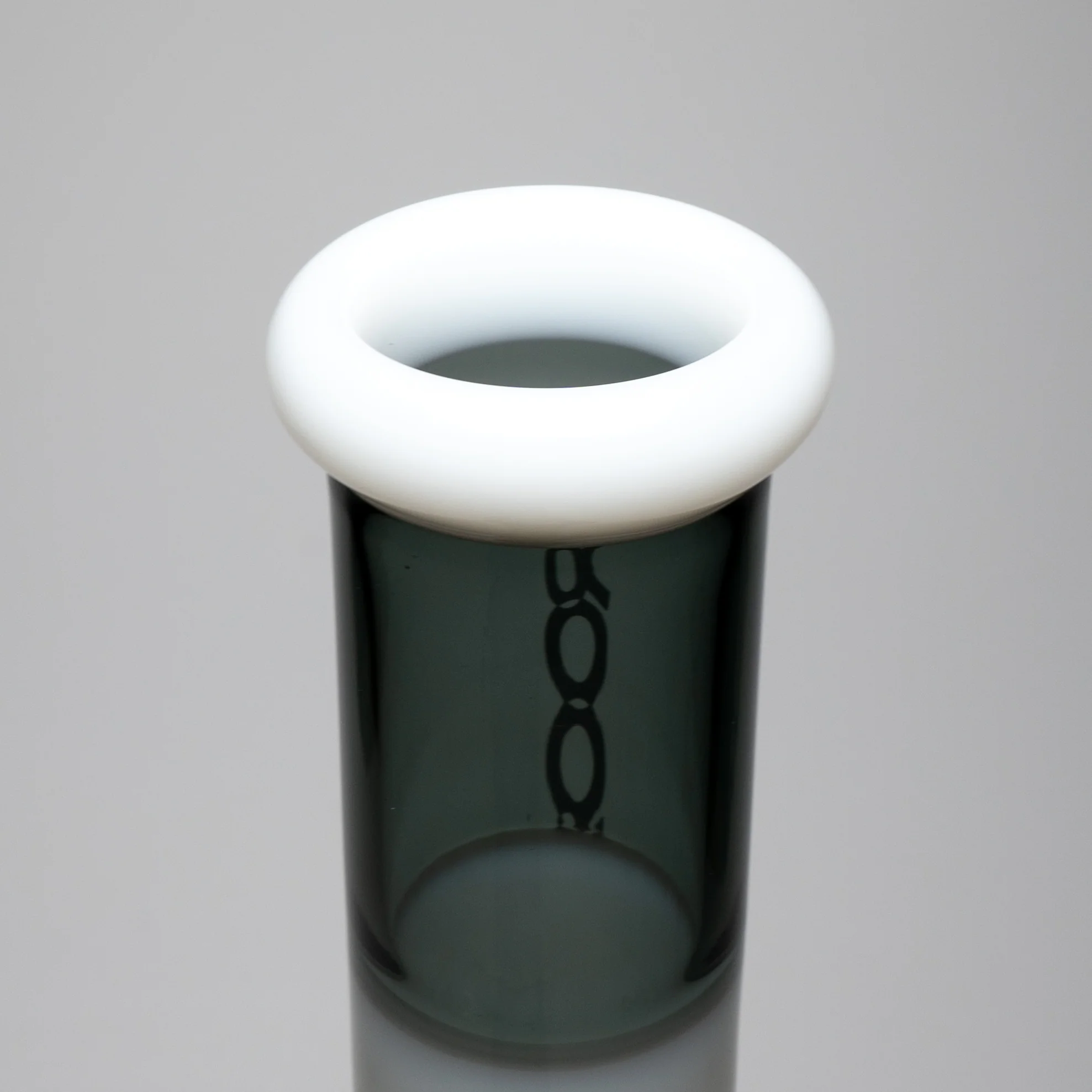 ROOR - 18” Fixed Beaker w/ 10-Arm Tree Perc - Smokey Grey - White Label - Image 4