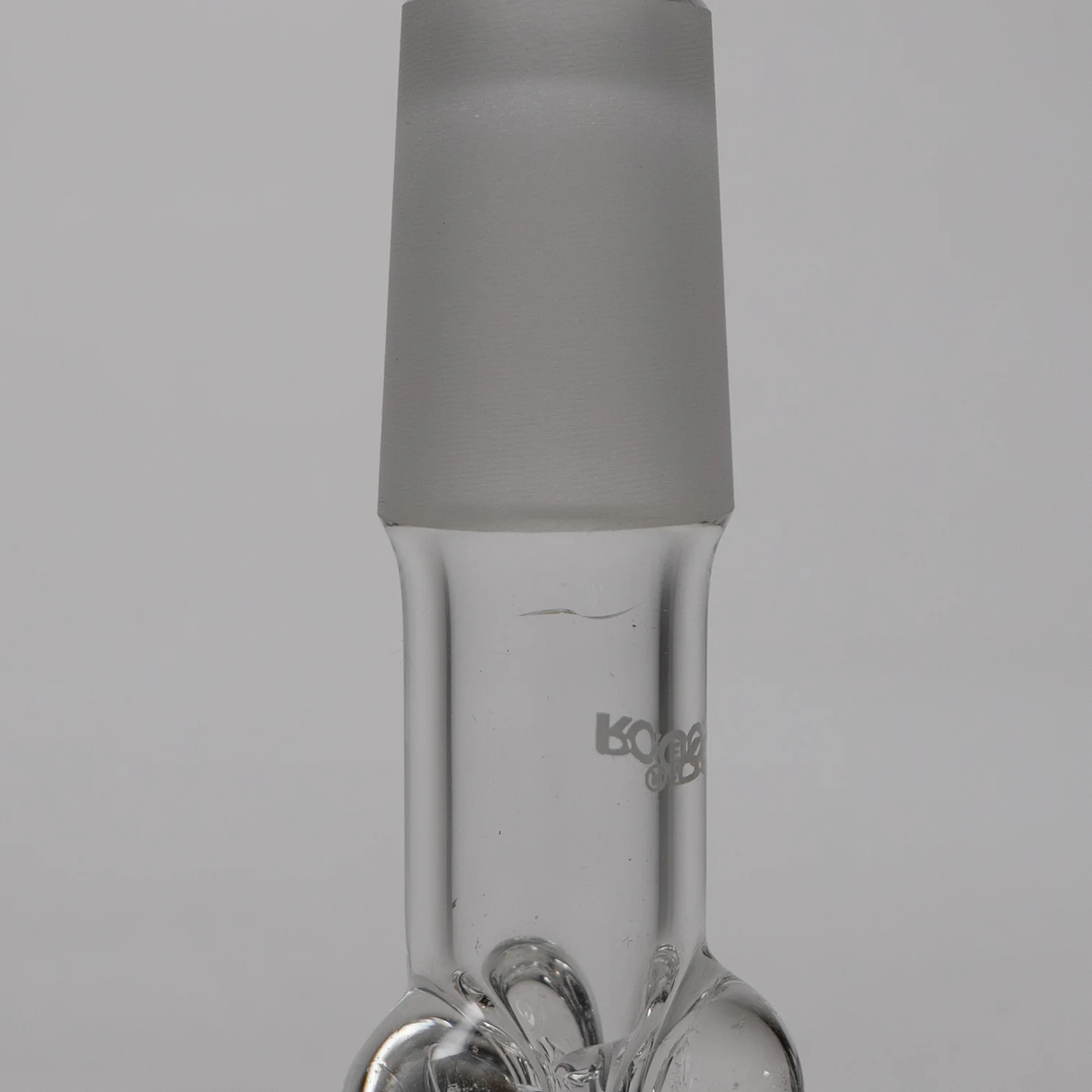 ROOR.US - 99 Series - 18" Fixed Beaker 50x5 - White & Black Label - Image 10