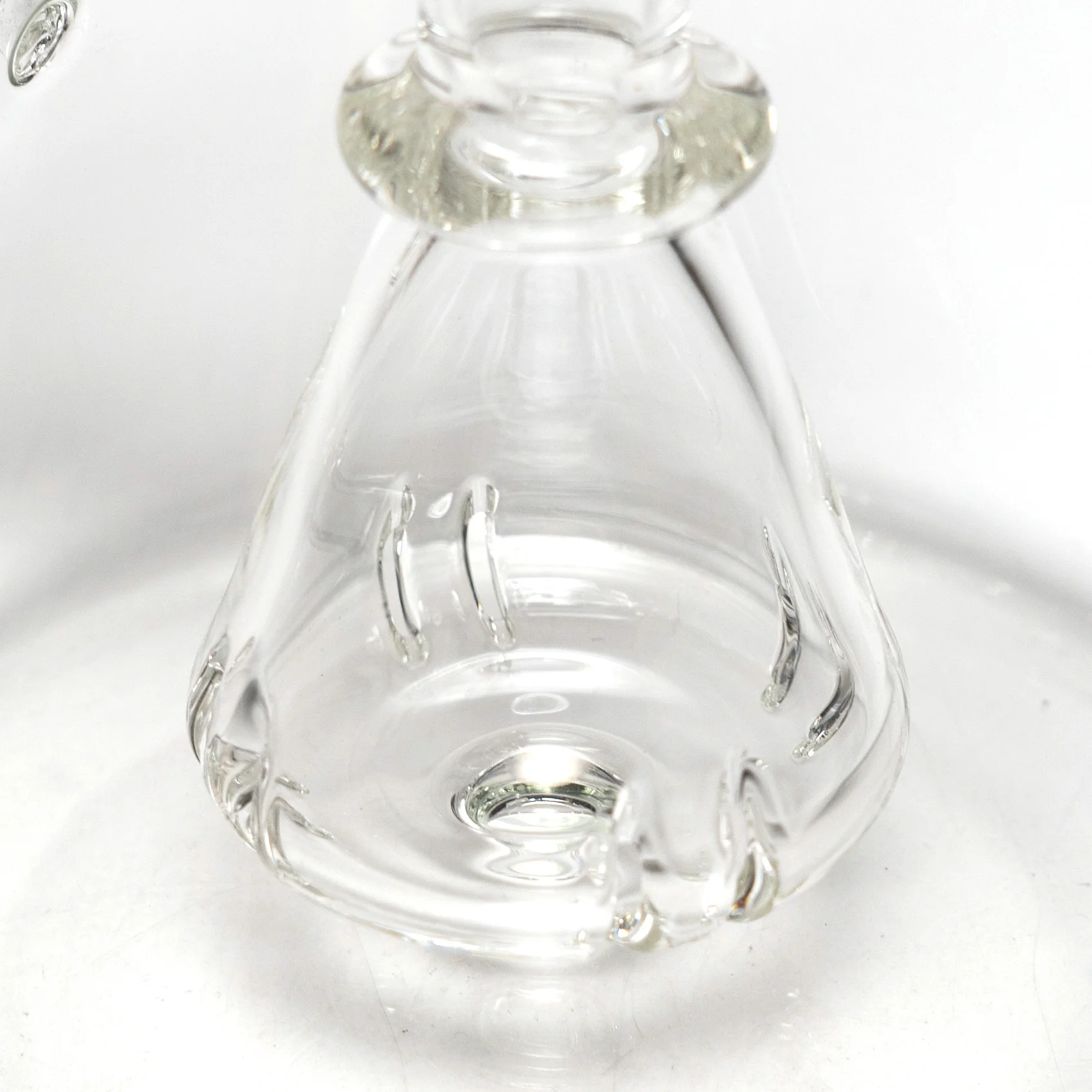 ROOR.US - 99 Series - 18" Fixed Beaker 50x5 - White & Black Label - Image 7