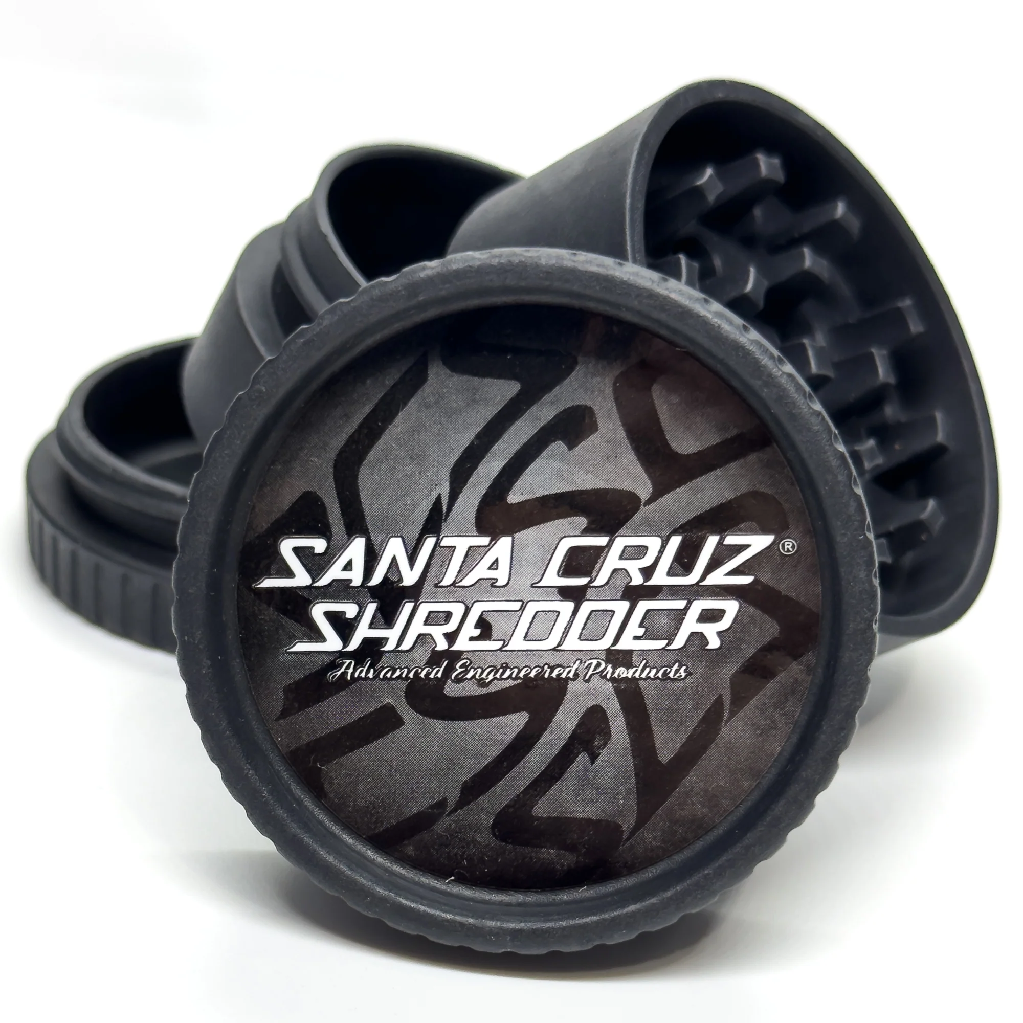 Santa Cruz Shredder - Hemp Grinder - 4 Piece - Black
