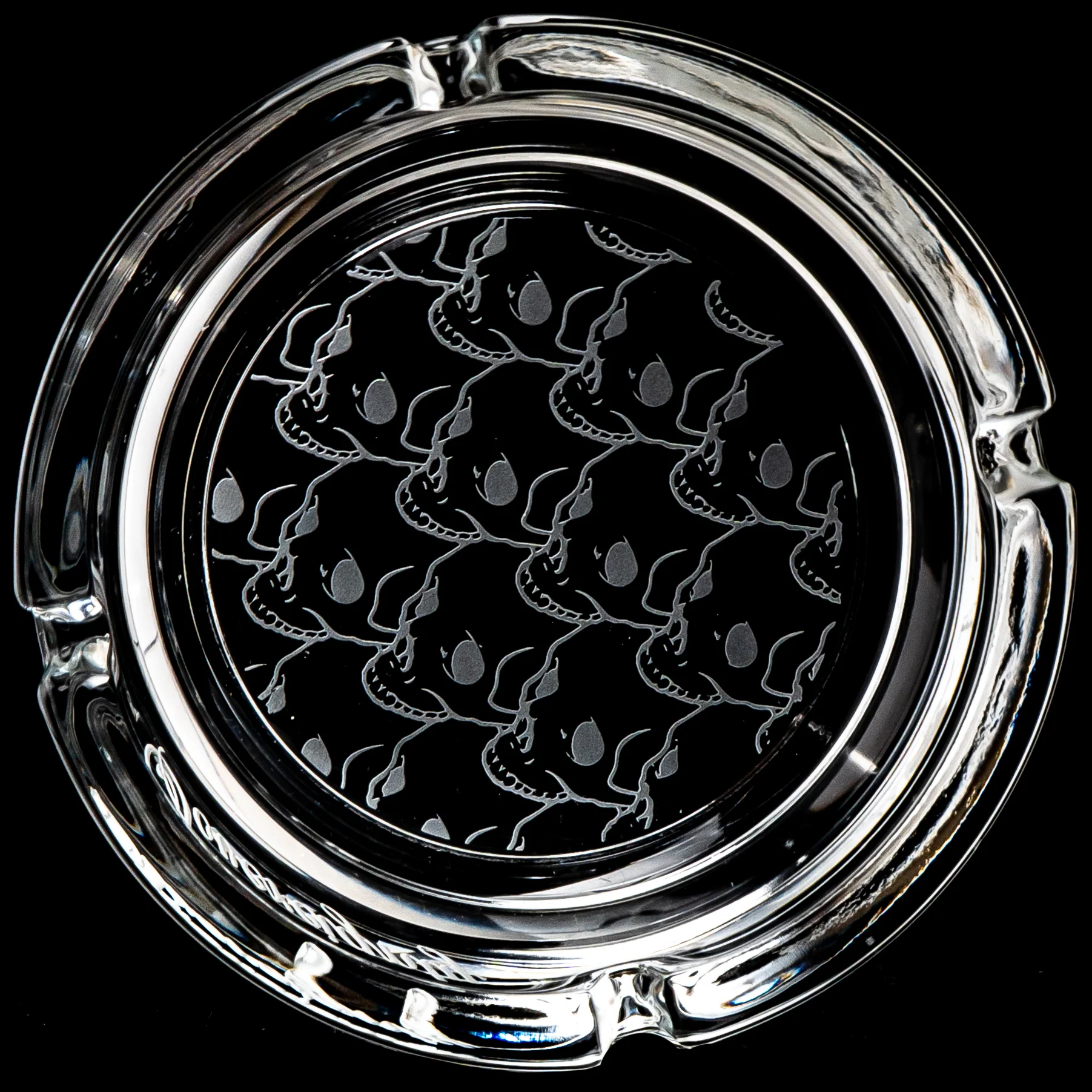 Sovereignty - Glass Ashtray - Bloodshed Skulls - Image 2