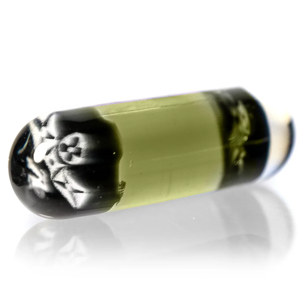 Steve H Glass - Artist Series Pillar - Black & White Monogram - CFL Potion