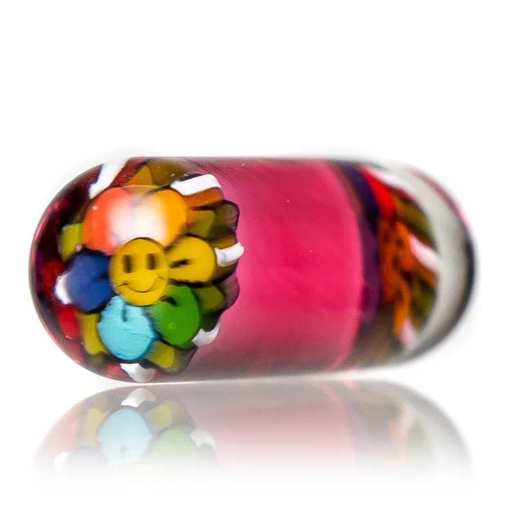 Steve H Glass - Standard Series Pillar - Smiley Flower - Karma