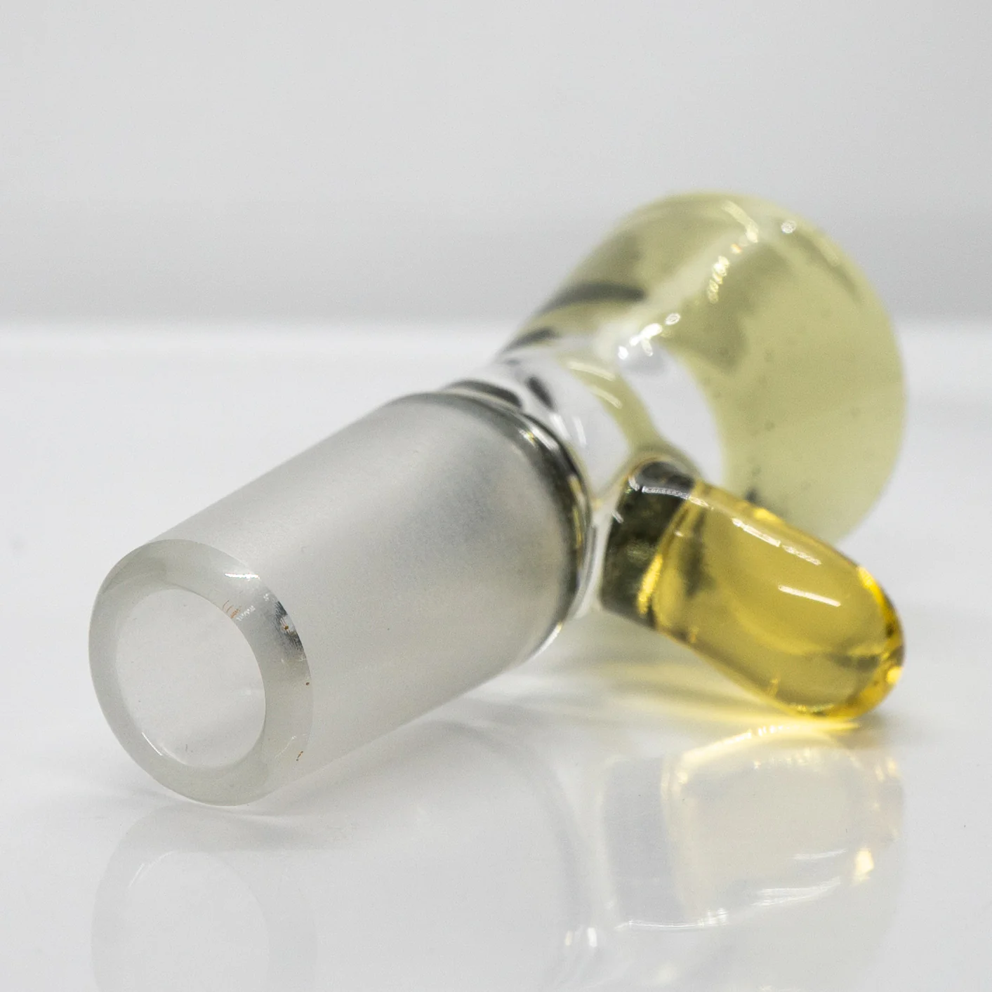 Unity Glassworks - Single Hole Martini Slide - 14mm - CFL Potion & CFL Serum - Image 4