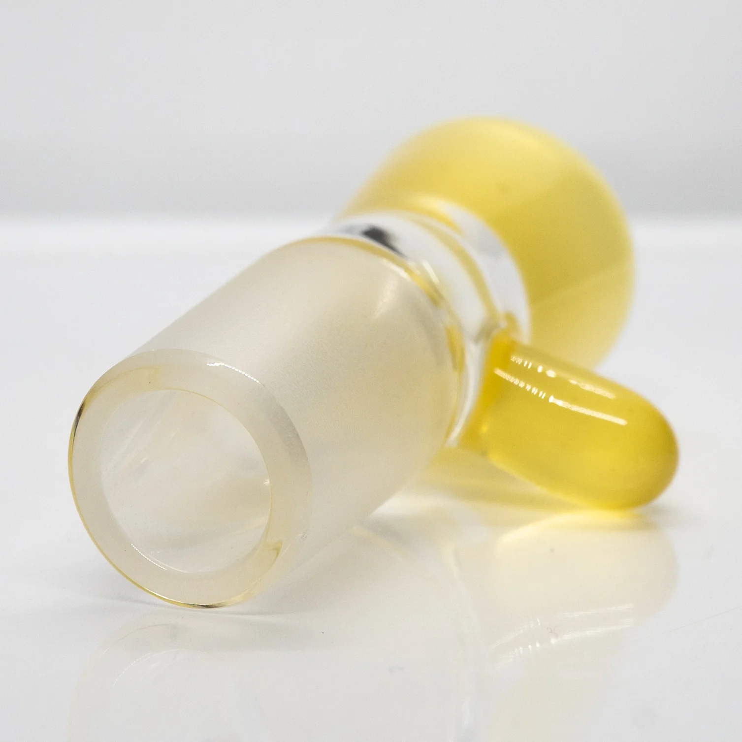 Unity Glassworks - Single Hole Martini Slide - 18mm - CFL Pastel Serum - Image 4