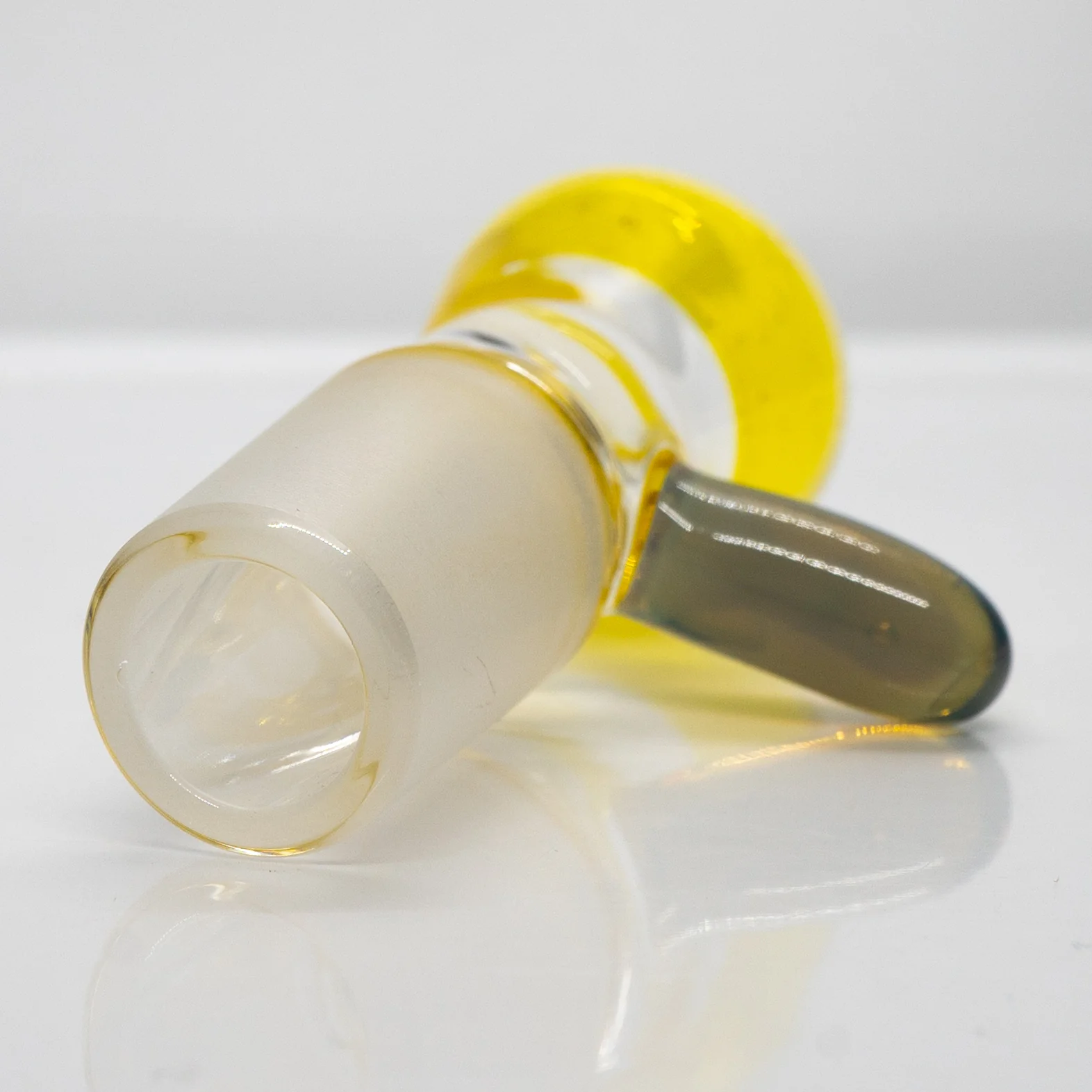 Unity Glassworks - Single Hole Martini Slide - 18mm - CFL Terps & CFL Mirage - Image 4