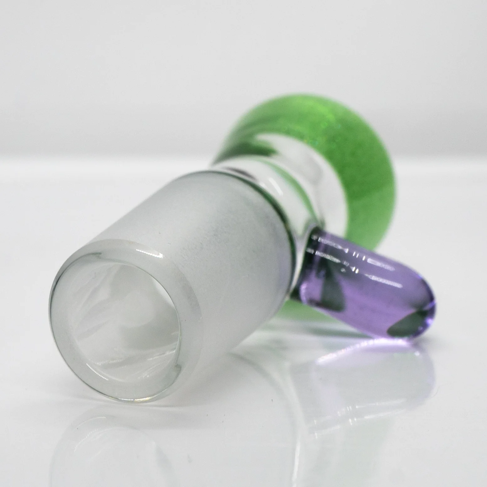 Unity Glassworks - Single Hole Martini Slide - 18mm - Green Stardust & Purple Rain - Image 3