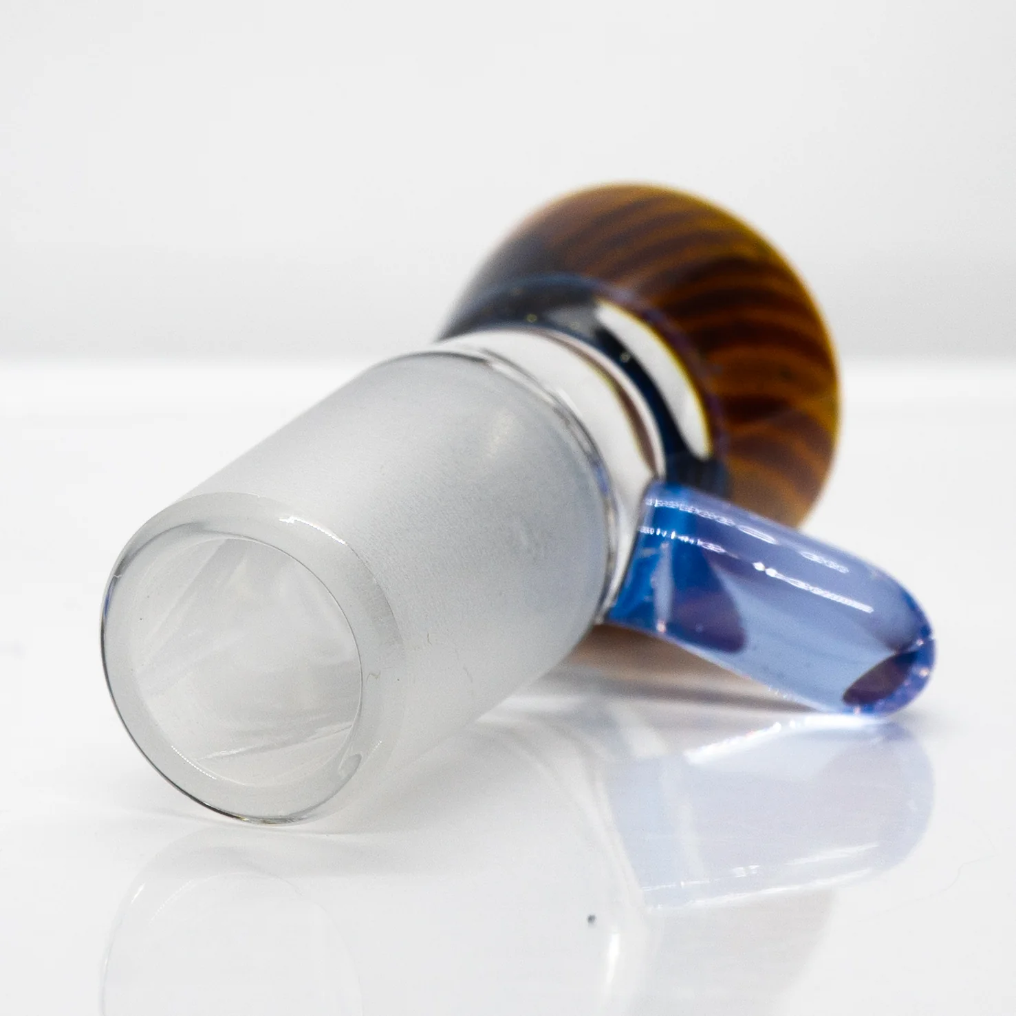 Unity Glassworks - Single Hole Martini Slide - 18mm - IO Star & Lucid - Image 3