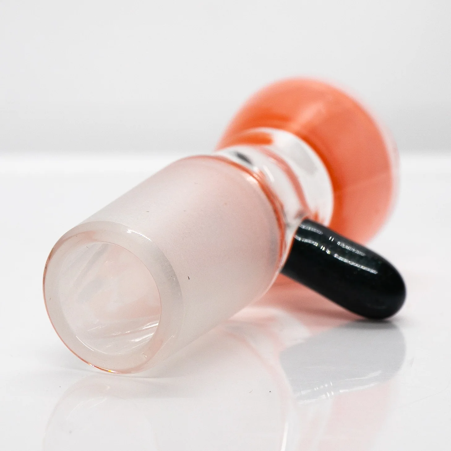 Unity Glassworks - Single Hole Martini Slide - 18mm - Lava & Unobtainium - Image 3