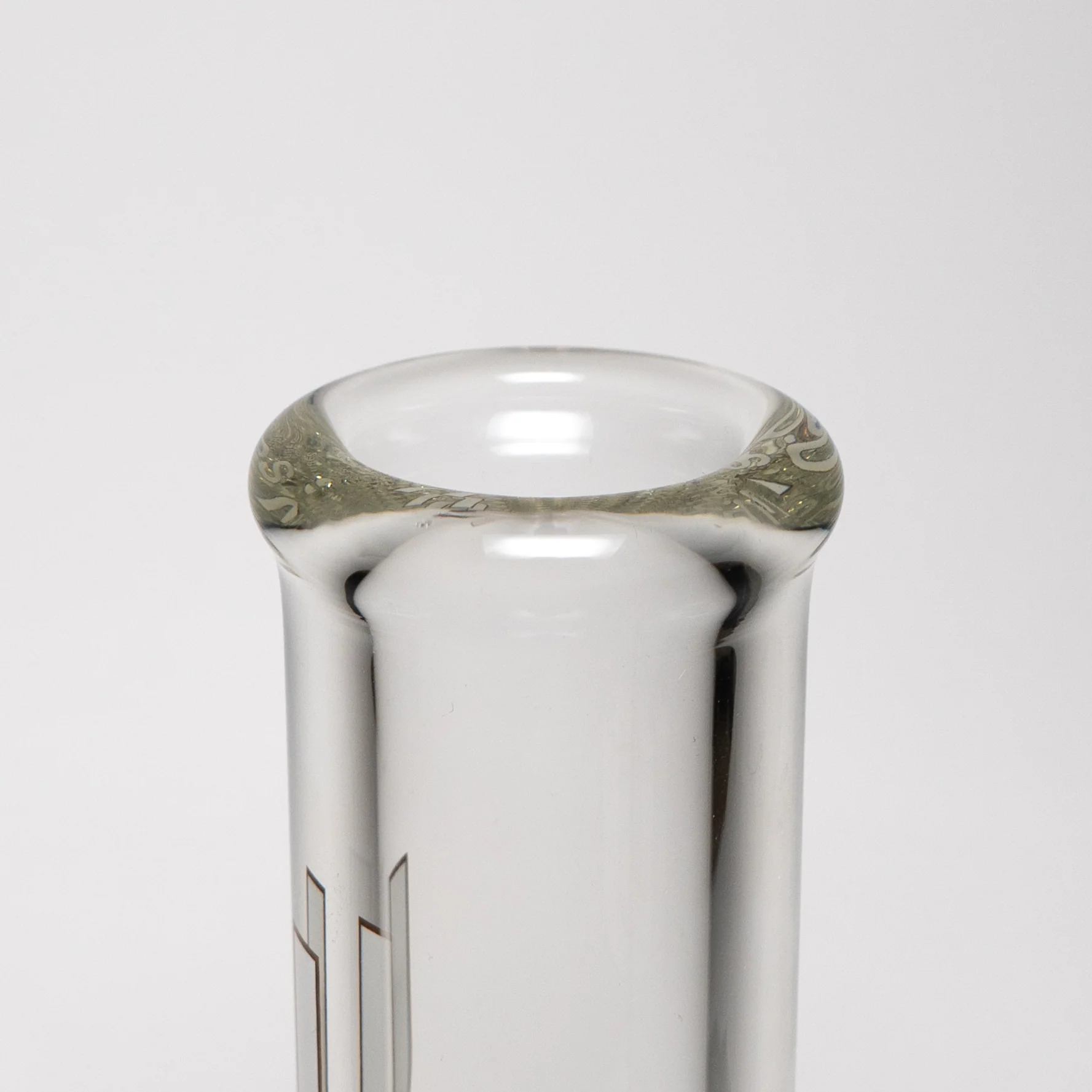 US Tubes - 13" Beaker 50x9 - White & Brown Vertical Label w/ Amber Joint - Image 4